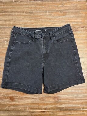 Old Navy women’s Charcoal Black Denim Shorts. High rise WOW design.
